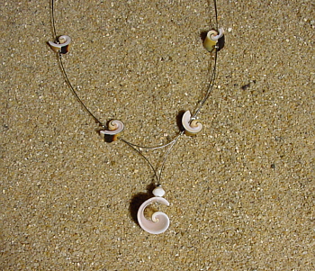 Rainbowstone Muschelschmuck