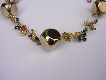 Perlenkette Rainbowstone.de